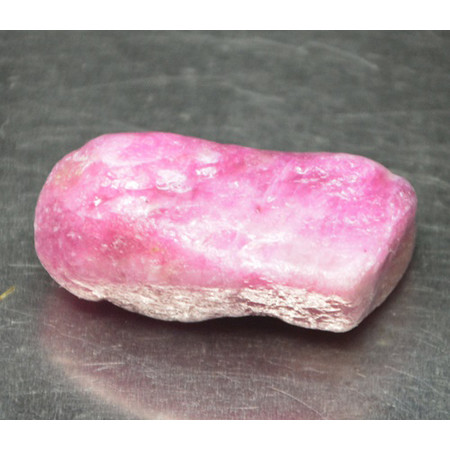 พลอยก้อนทับทิม (Ruby) 38.45 กะรัต