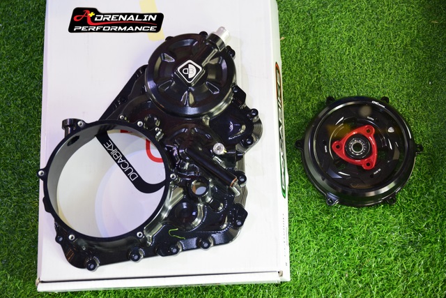 ducabike ฝาคลัทช์สีดำ สำหรับติดตั้งชุดครอบคลัทช์ใส สำหรับ STF V4