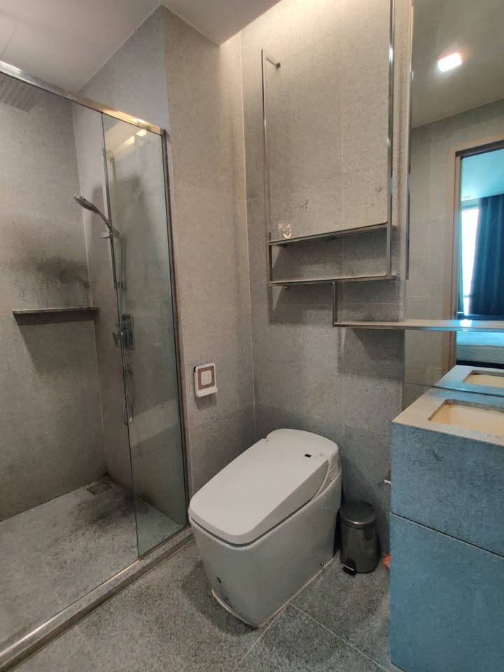 The Line Ratchathewi