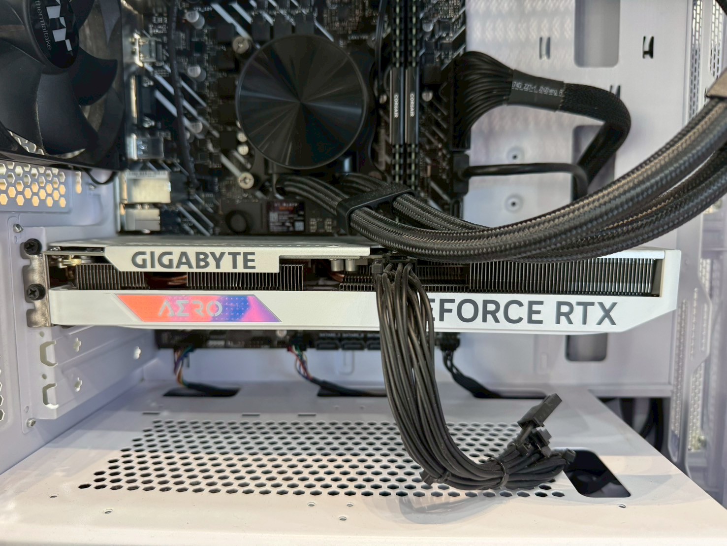 PC ประกอบ : Intel Core i5 12400F / Ram 32 GB /GeForce RTX4060