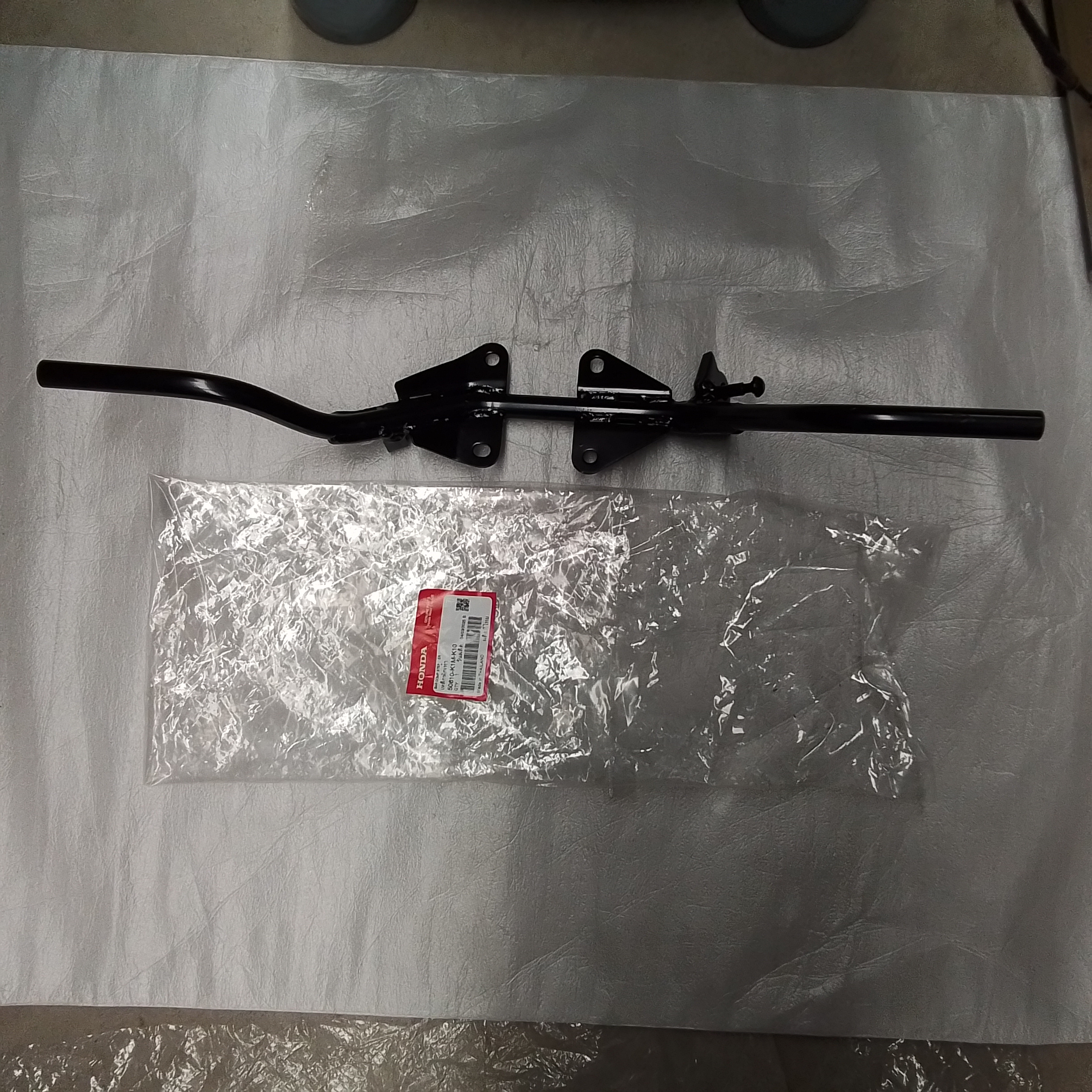 50610-K1M-K10 เหล็กพักเท้าW125I 2023