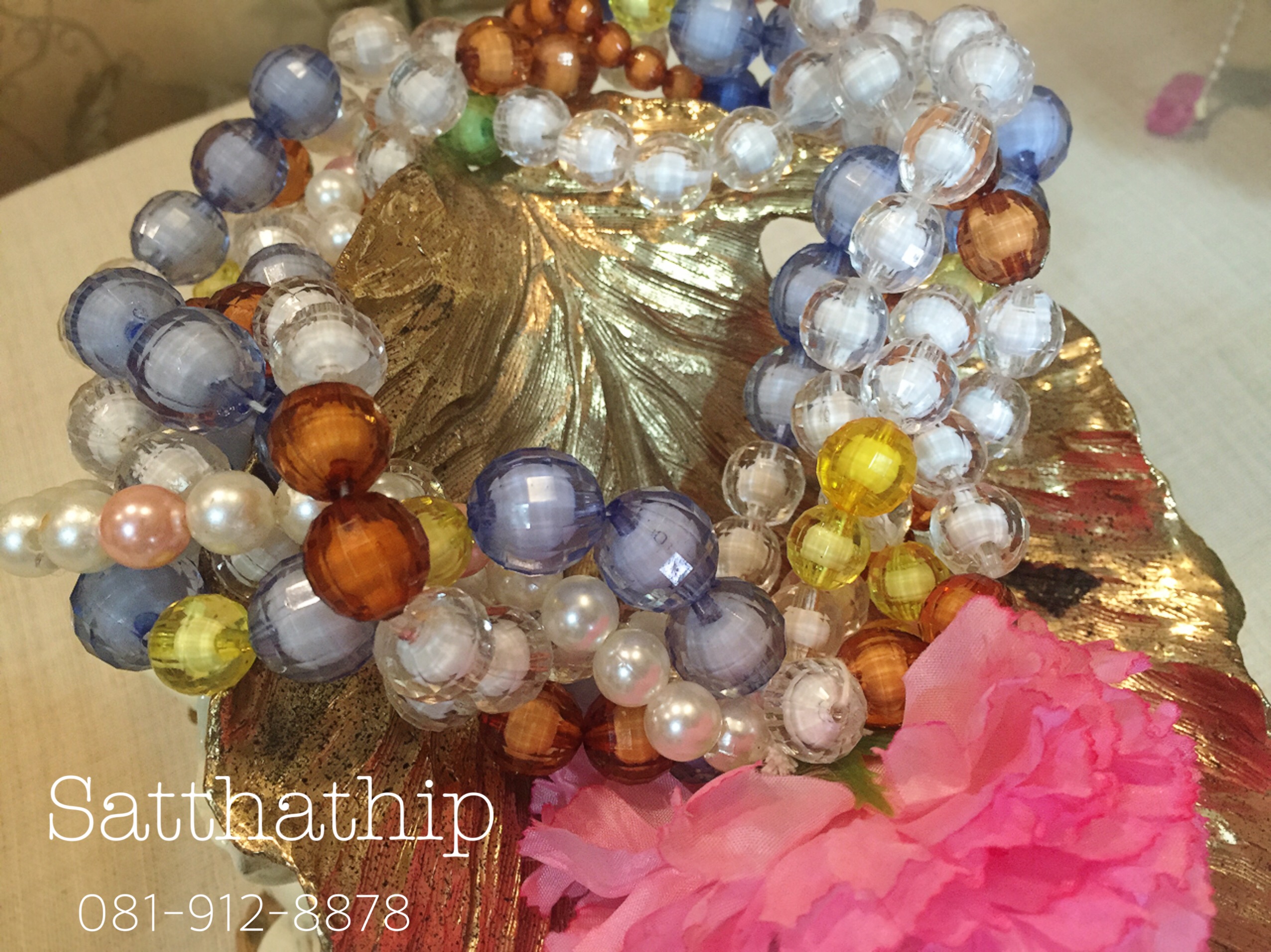 พวงมาลัยลูกปัดหลากสี - Garland