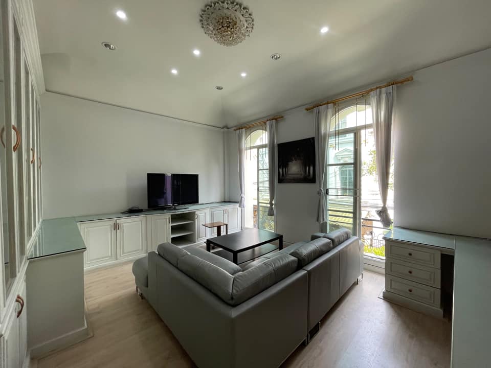 Baan Klang Krung Grand Vienna Rama 3