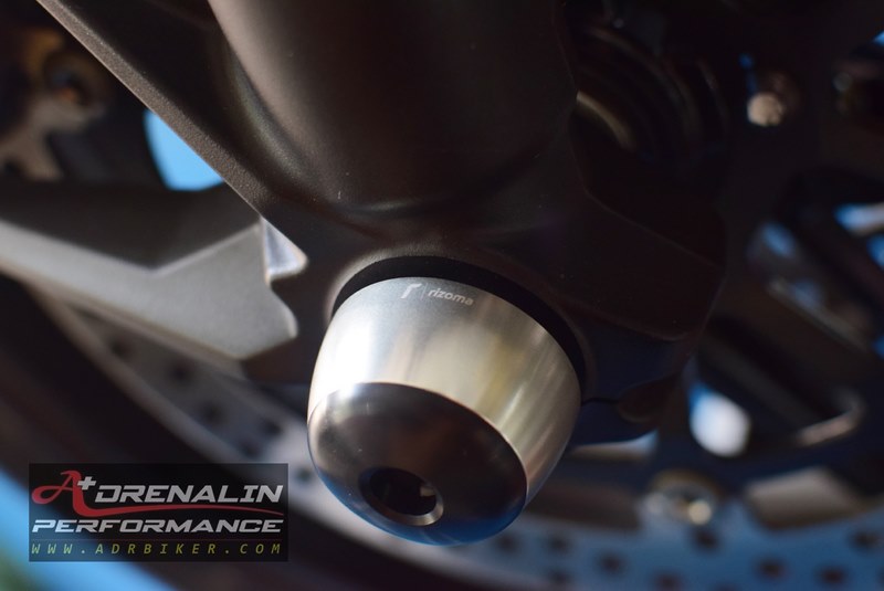 Rizoma กันล้มล้อหน้า ( Front wheel axle protector) สำหรับ hyper 950