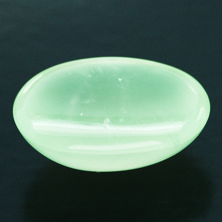 พรีไนท์สีเขียวสวย (Prehnite) 20.15 กะรัต