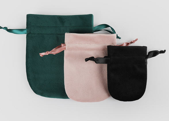 ถุงผ้ากำมะหยี่มีหูรูด,ถุงผ้าใส่เครื่องประดับ