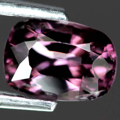 พลอยสปิเนล (Spinel) 1.15 กะรัตสีม่วงลดราคา
