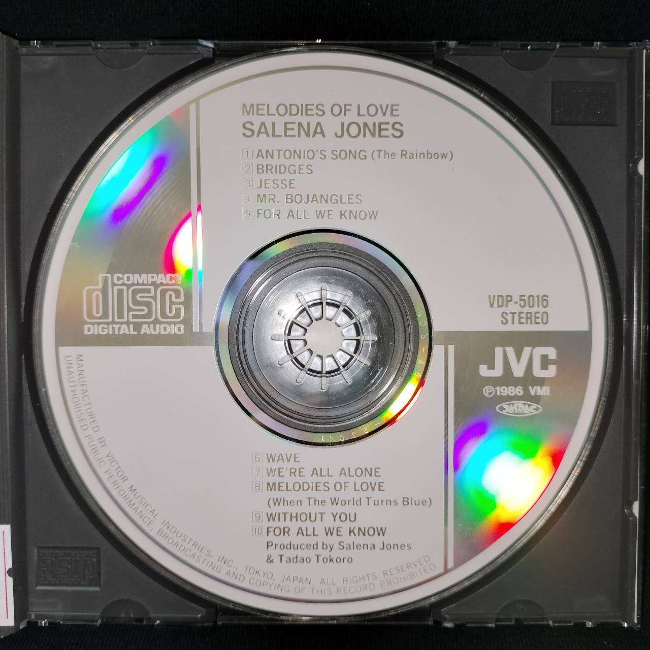 Salena Jones – Melodies Of Love / JAPAN / ปกหลังมีคราบน้ำ / แผ่นดี