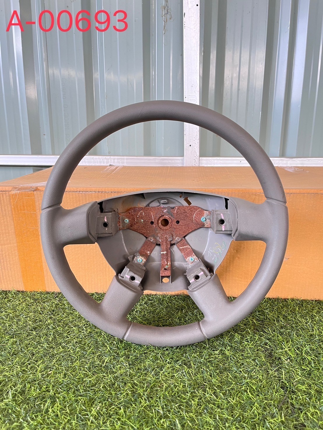 พวงมาลัย Isuzu D-Max 2003-06