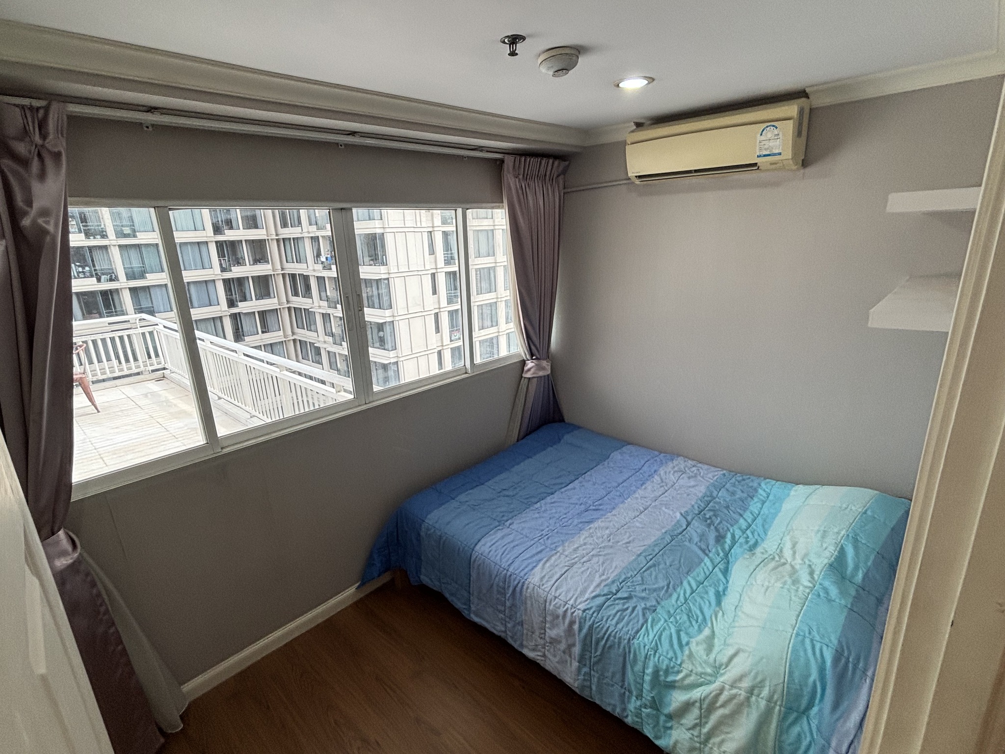 Grand Park View Asok Penthouse