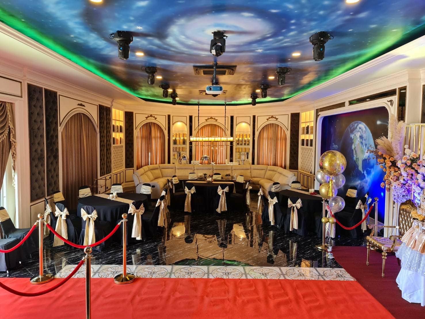 mansion House For Sell