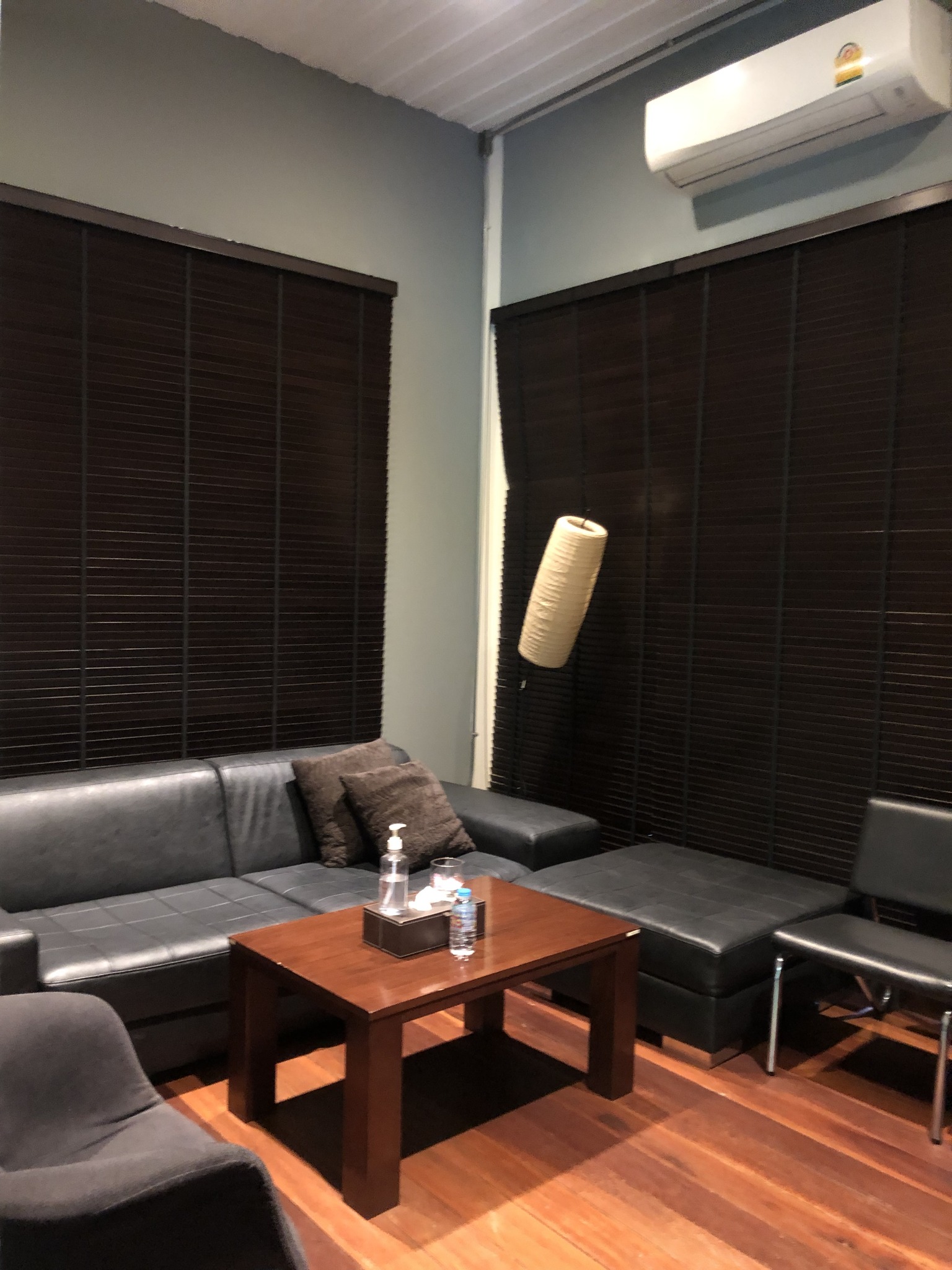 Townhouse Townehome office for rent