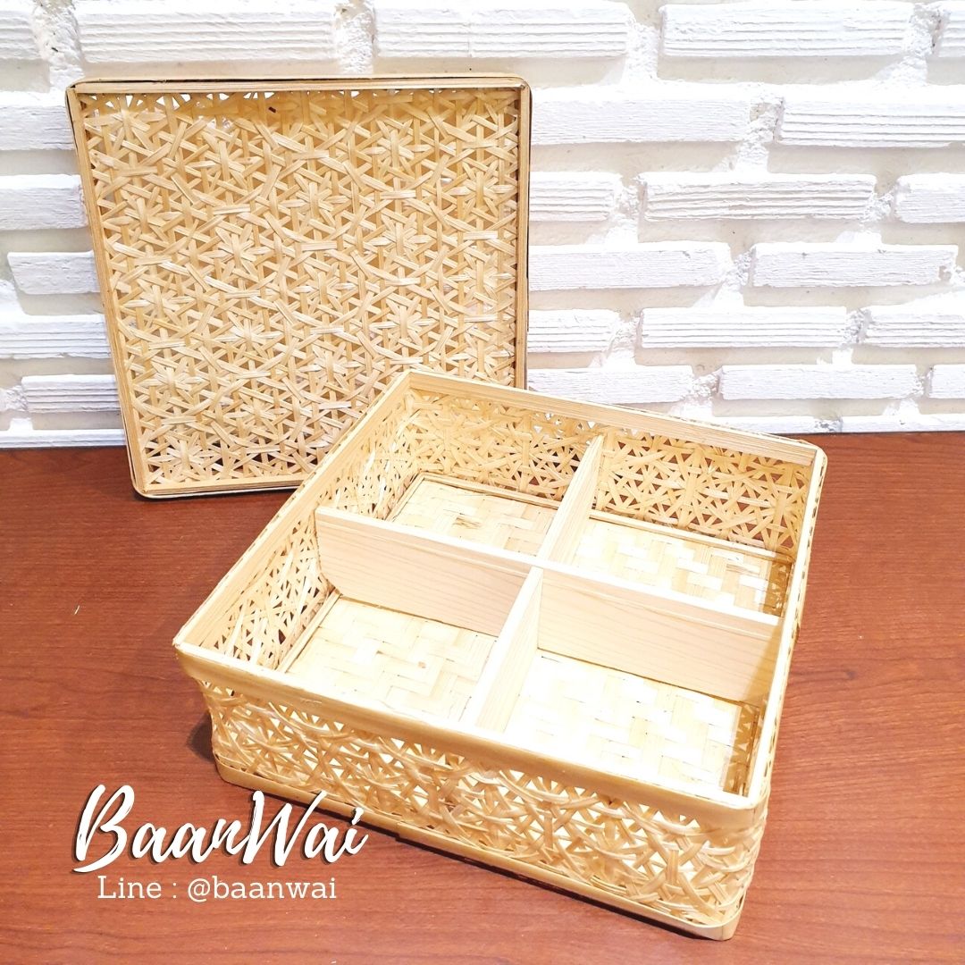 กล่องชะลอม ลายพิกุล ทรงเหลี่ยม ขนาด 10 นิ้ว