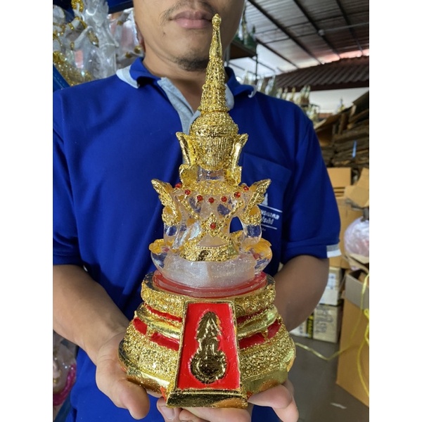 พระเเก้ว พระเเก้วมรกต กว้าง7นิ้ว สูง11นิ้ว เนื้อเรซิ่นองค์ขาวใส