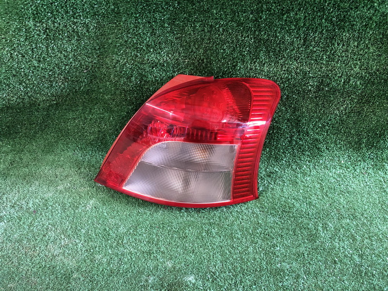 ไฟท้าย R Toyota Yaris 2006-2011
