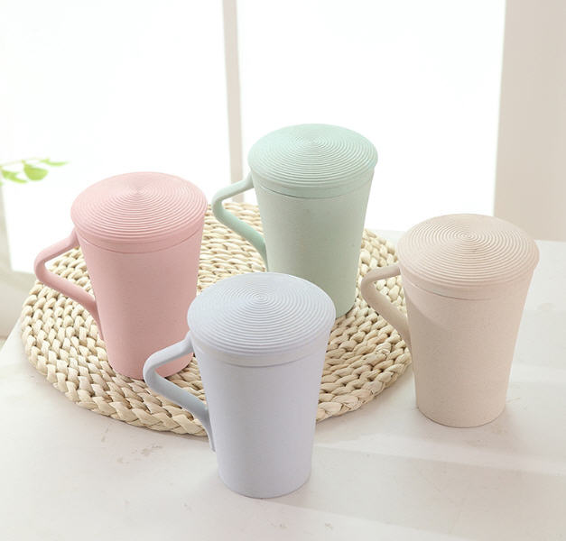 แก้วน้ำฟางข้าวสาลี,สินค้ารักษ์โลก,แก้วน้ำ,แก้วน้ำพร้อมที่กรองชา