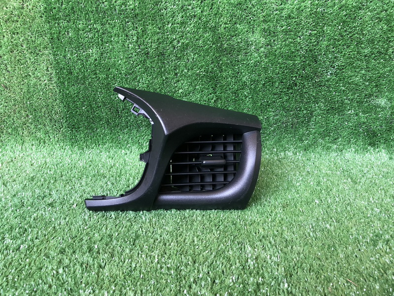 ช่องลมแอร์รถยนต์