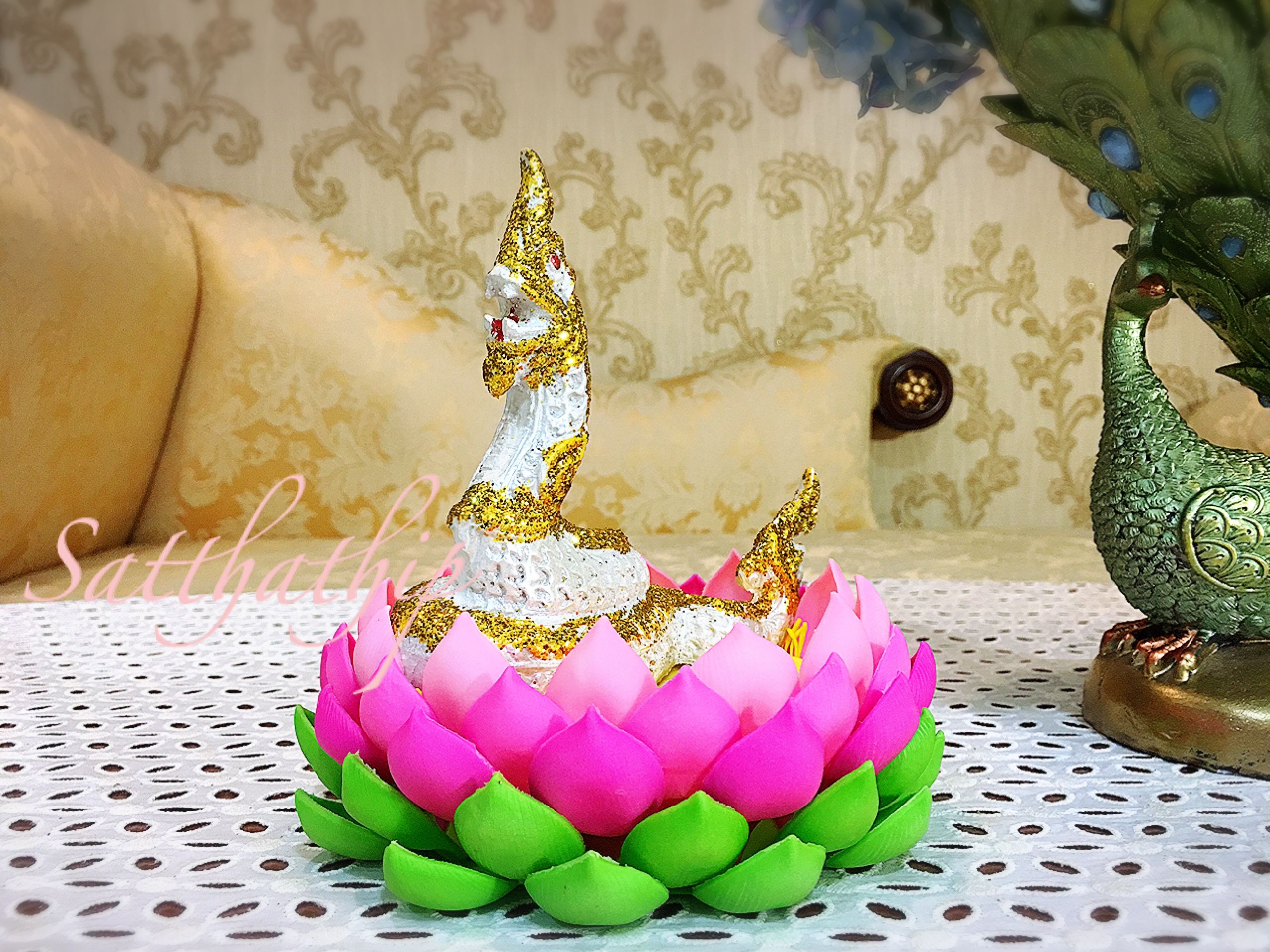 ชุดพญานาค (เซรามิก ลงสี) พร้อมถาดบัว ประดิษฐ์จากดิน - Nāga