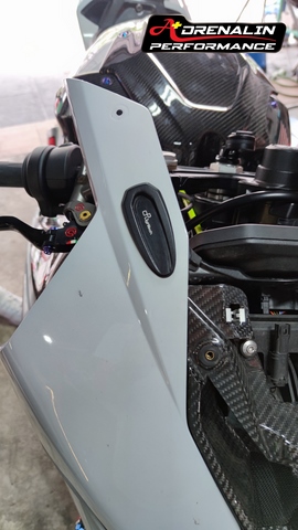 Lightech - อุดกระจก (mirror holes) สำหรับ S1000RR 2020+