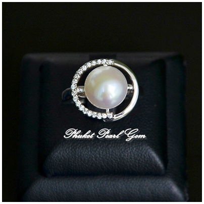 Silver Pearl Ring by Phuket Pearl Gem