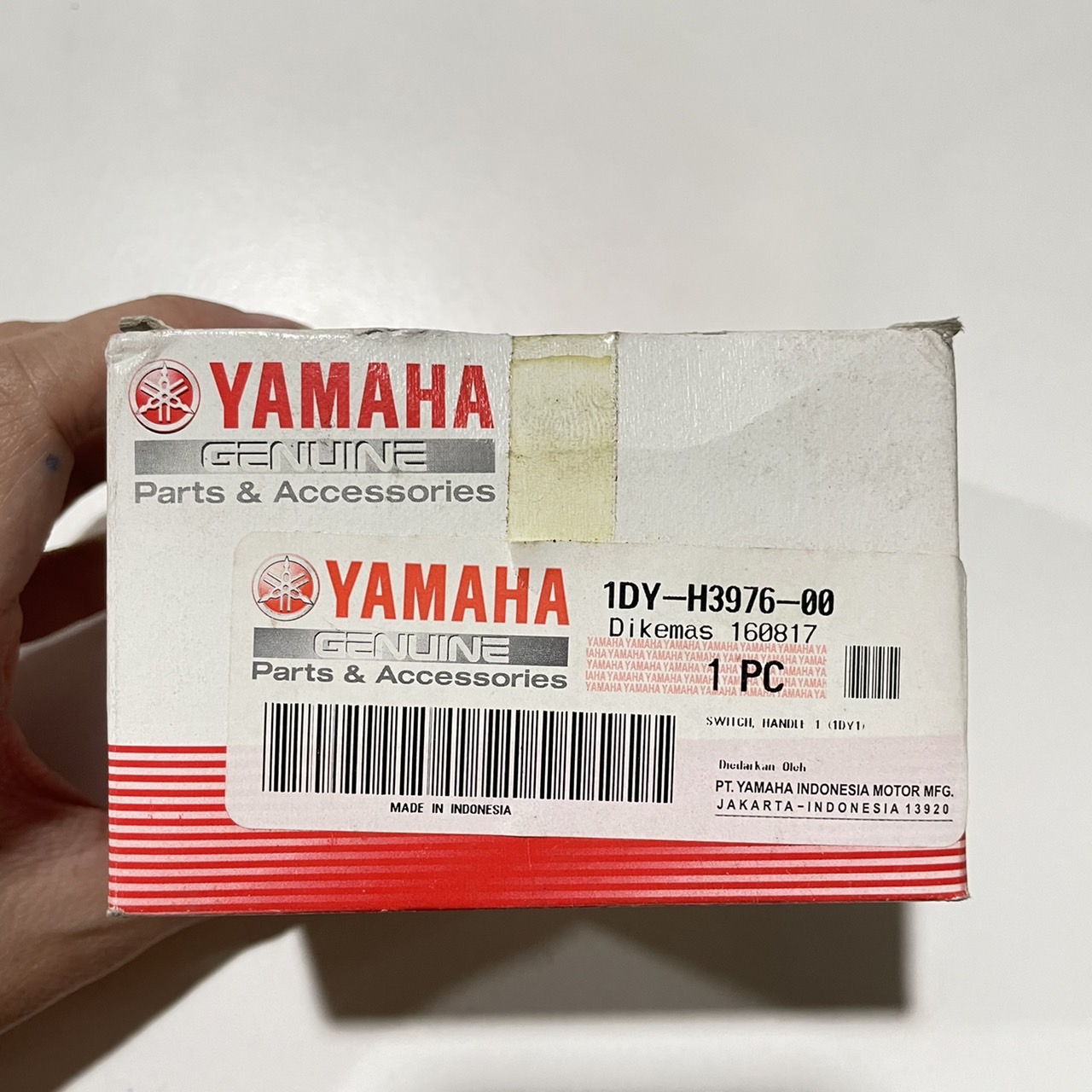 1DY-H3976-00 สวิทช์แฮนด์ขวา R จูปิเตอร์ อาร์ซี ปี2016 JUPITER RC รหัสใหม่ 1DY-H3976-01 อะไหล่แท้ YAMAHA