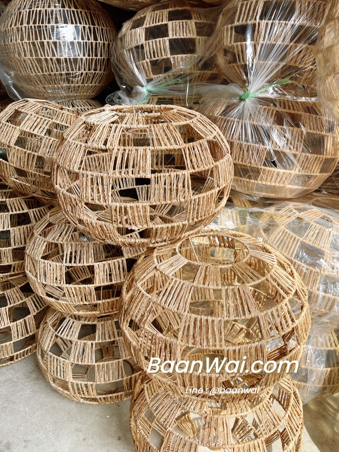 โคมไฟบอล เชือกสาน มี 3 ขนาด