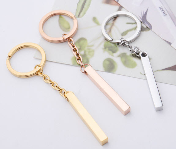 พวงกุญแจ,ที่ห้อยพวงกุญแจ,สกรีนโลโก้,ติดโลโก้,เลเซอร์โลโก้