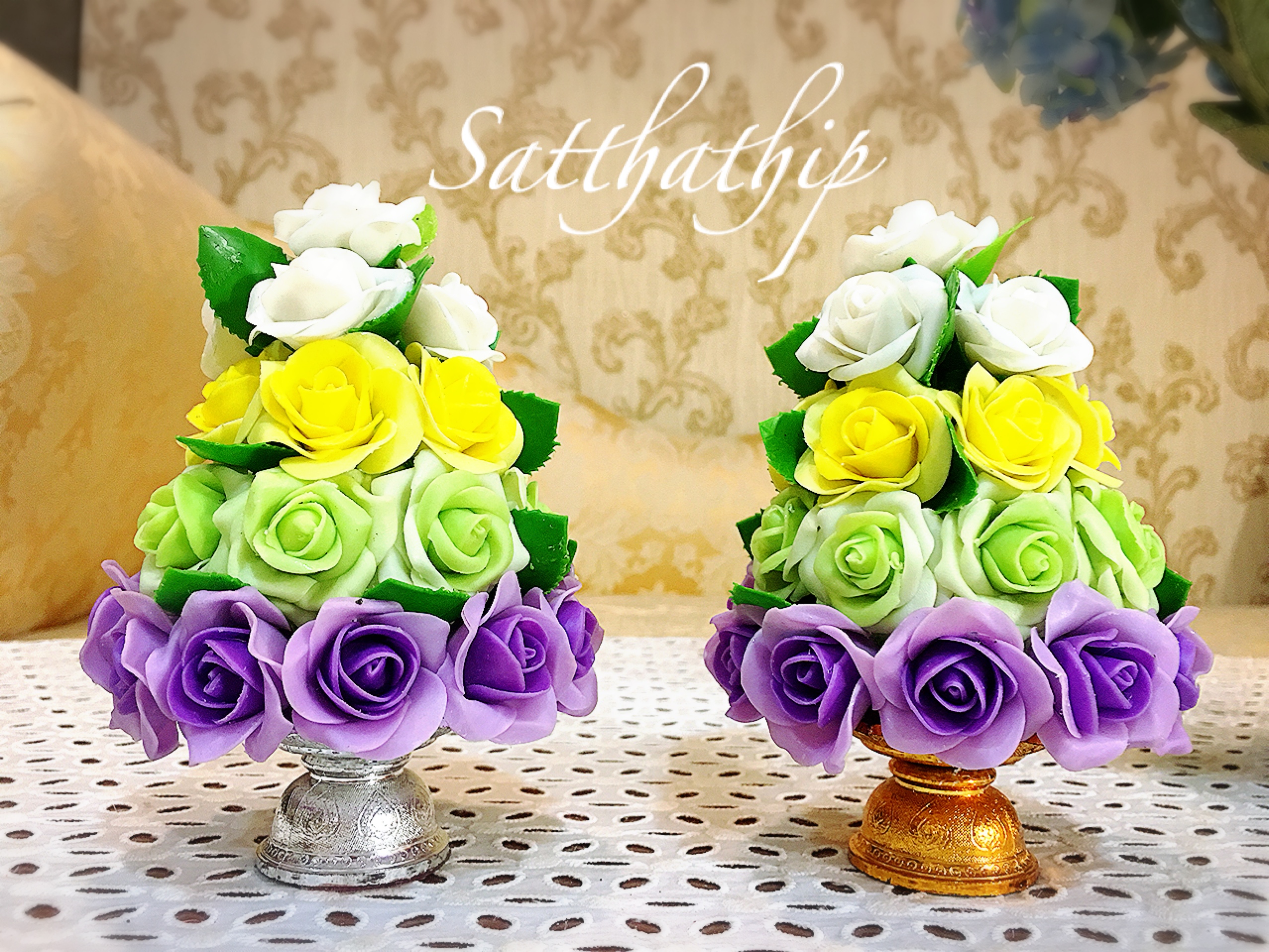 พานพุ่มดอกกุหลาบ - พานพุ่มดอกกุหลาบสีผสม ประดิษฐ์จากดิน - Rose Flower - Phan bush