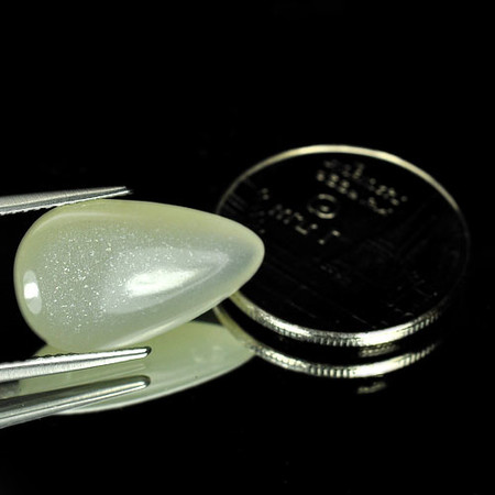 มูนสโตน (Moonstone) 8.25 กะรัต
