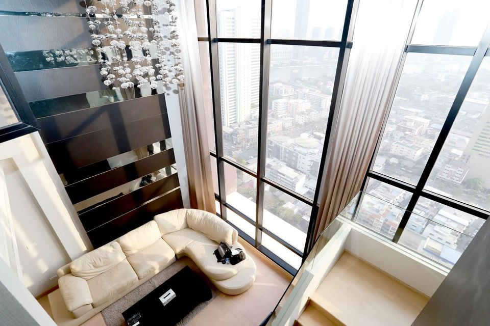 Urbano Absolute Sathon – Taksin