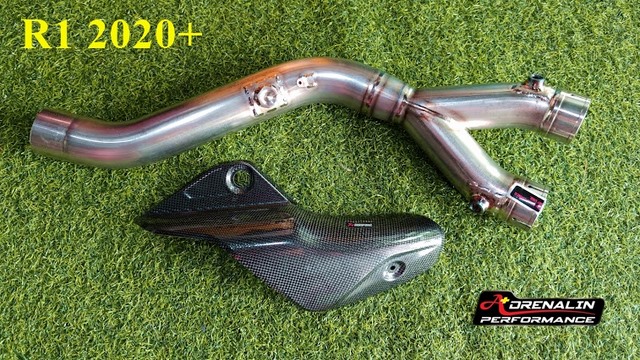 Y-pipe Akrapovic สำหรับ R1 2015+ และ 2020+ (For Exhibition only)