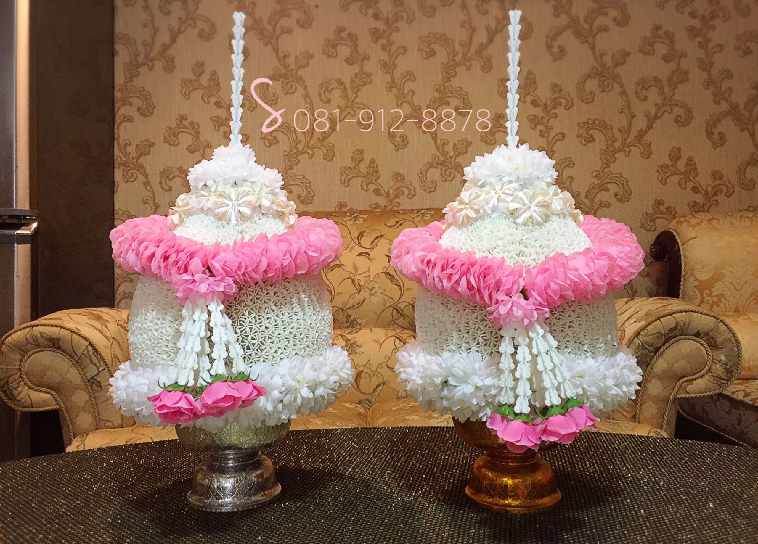 พานพุ่ม - พานพุ่มสักการะ - พานพุ่มดอกรัก - พานพุ่มดอกรักประดิษฐ์ (พลาสติก) - พานพุ่มสีขาว - Panpum