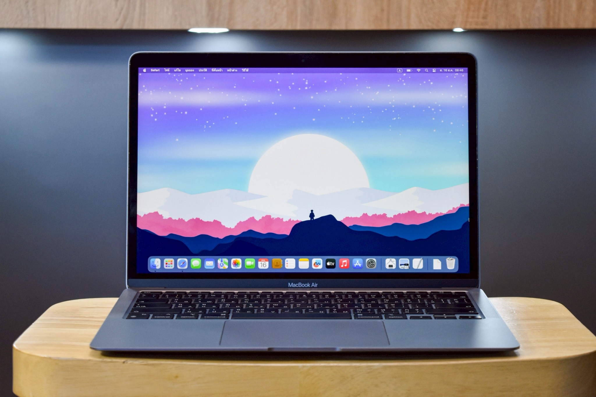 MacBook Air 13” (M1, ปี 2020) 8/256GB Space Gray