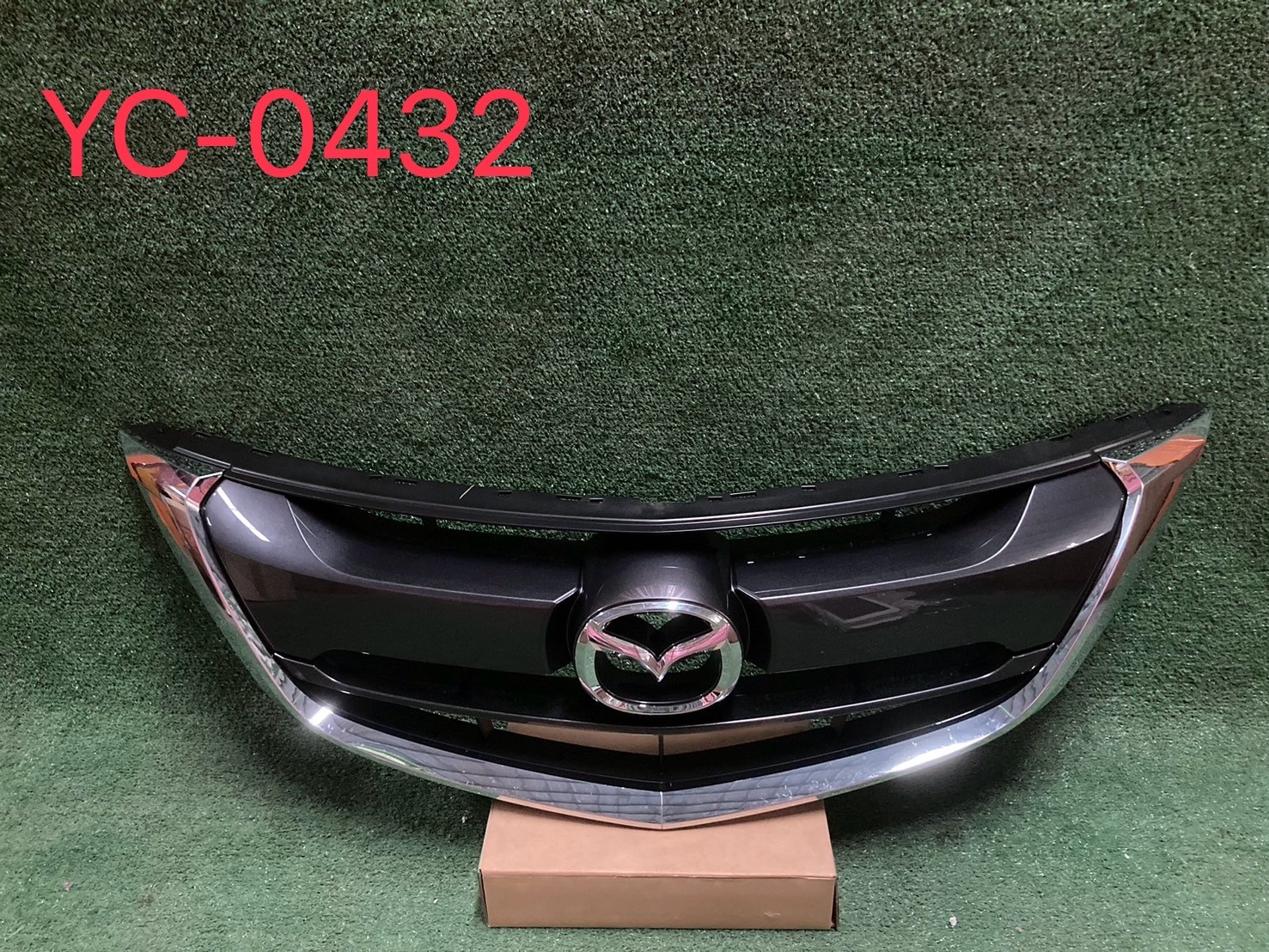 หน้ากระจัง Mazda BT-50Pro 2015+ แท้ศูนย์
