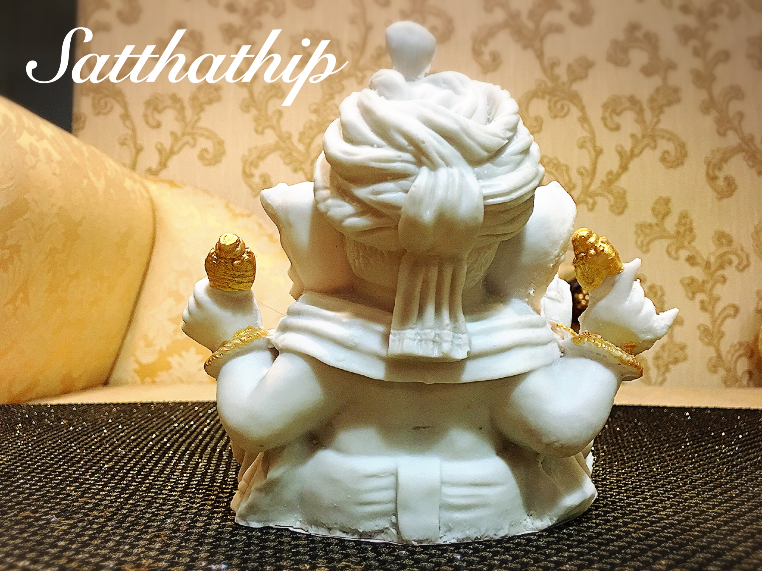 พระพิฆเนศ ปางประทานพร (เรซิ่น) - Ganesha: Lord of Success