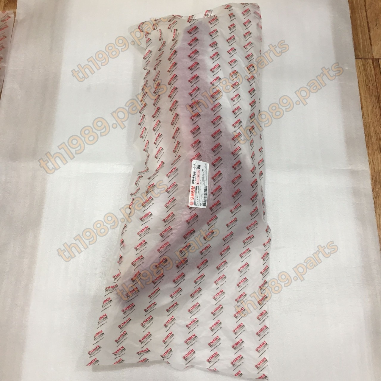 B8B-F8345-00-P1 แฟริ่งซ้าย สีแดงด้าน L 1258 GRAND FILANO HYBRID 2018 อะไหล่แท้ YAMAHA