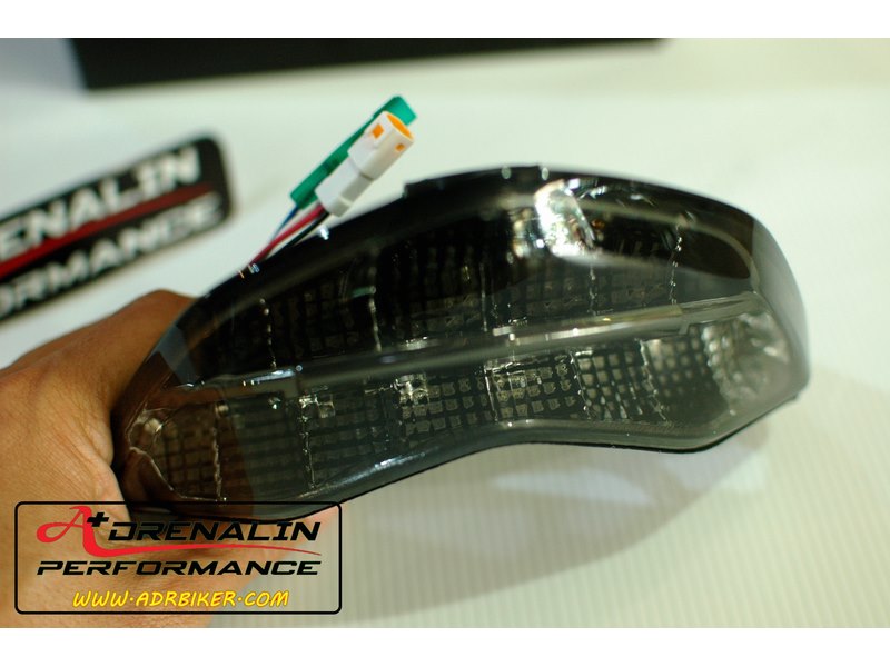 ไฟท้าย พร้อมไฟเลี้ยว Motodynamic สำหรับ Monster 821