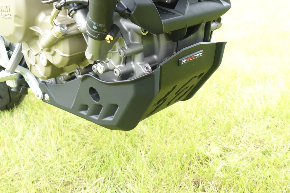 การ์ดใต้ท้อง Evotech สำหรับ hypermotard 698 mono