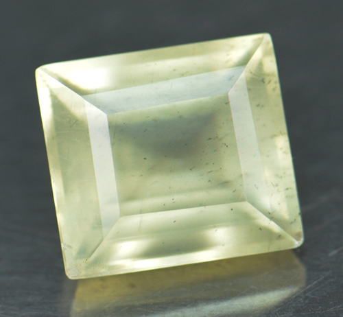 พลอยออร์โธเคลส (Orthoclase) 6.40 กะรัต