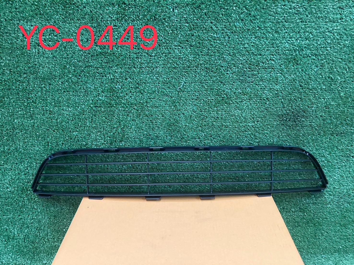 ช่องลมกันชนหน้า Toyota Vios 2003-07 แท้ศูนย์