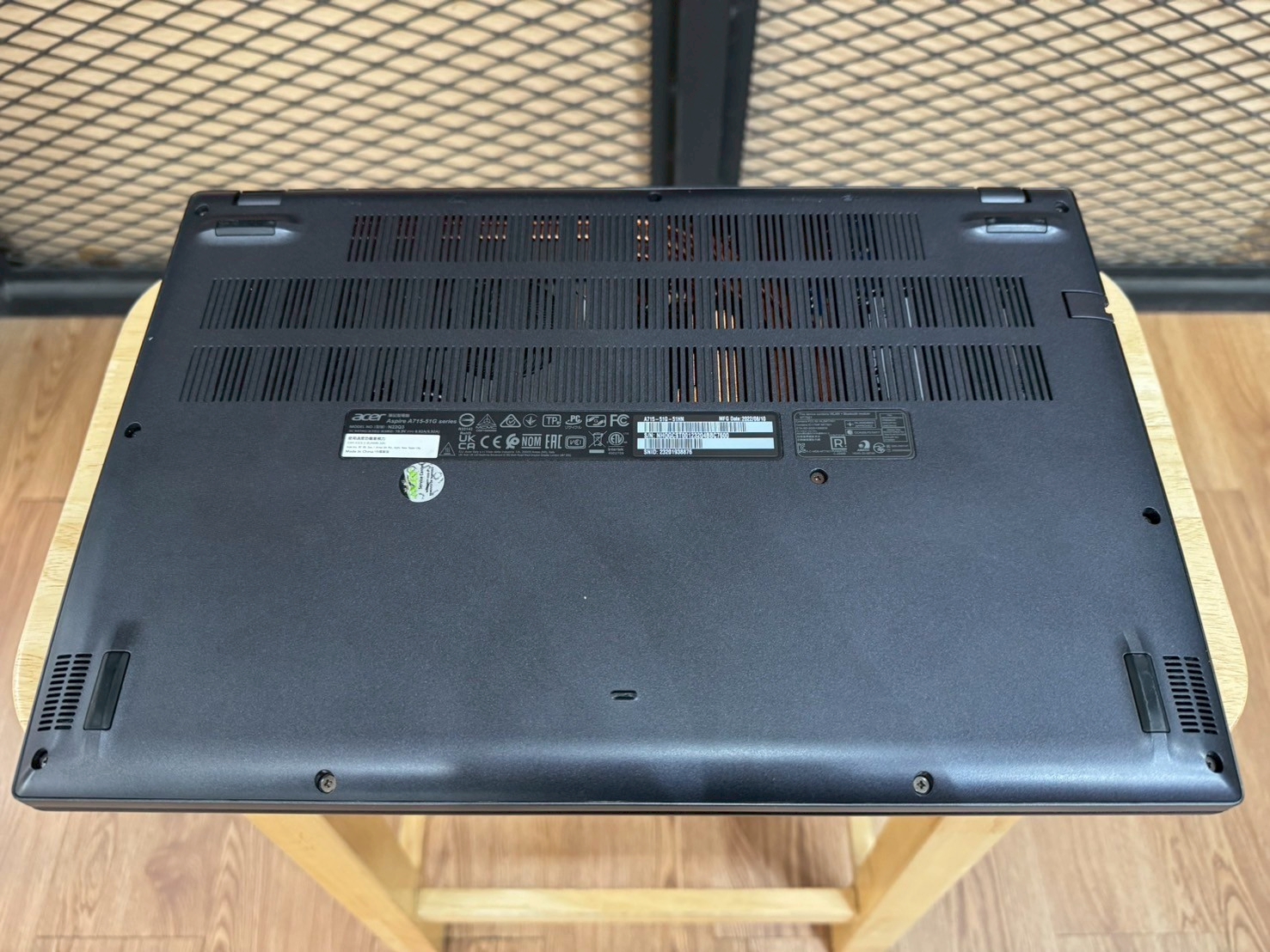 ACER ASPIRE 7 A715-51G-51HN (CHARCOAL BLACK)