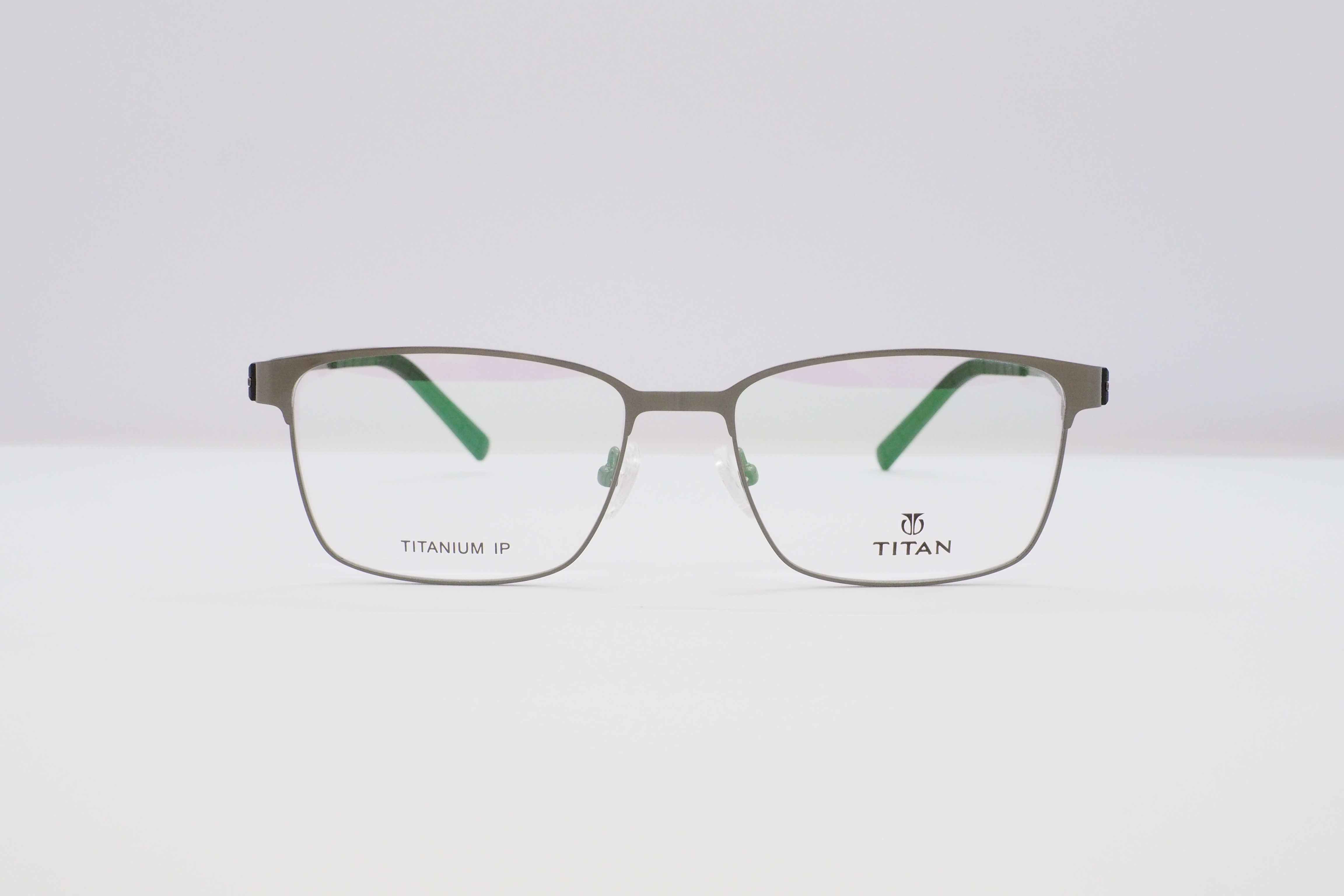 กรอบแว่นตา TITAN รุ่น 7122 สี C2