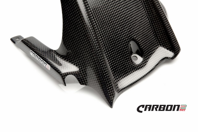 Carbon2Race บังโหลนหลังคาร์บอนแบบยาว สำหรับ ZX10R 2016+