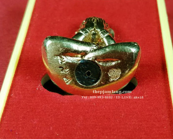 พระปิดตา 9 แสนมงคล(1) หลวงปู่แสน วัดบ้านหนองจิก ศรีษะเกษ เนื้อทองทิพย์ ปี 2562