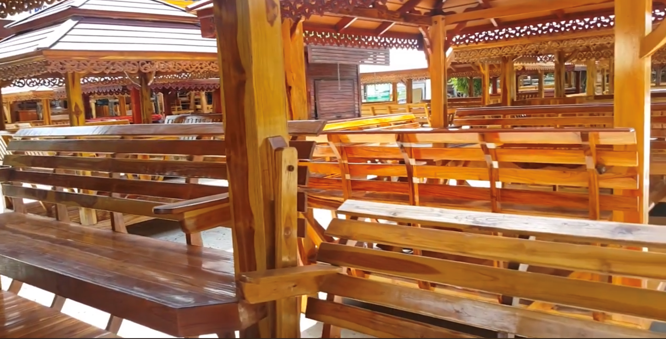 ( รหัส DT1-3x3 ) ศาลา แหย่งเสาตรง ไม้สัก สีโอ๊ค คาตาล2ชั้น เชิงเรียบโมเดิอร์น / ขนาด 3.00x3.00x3.00 เมตร