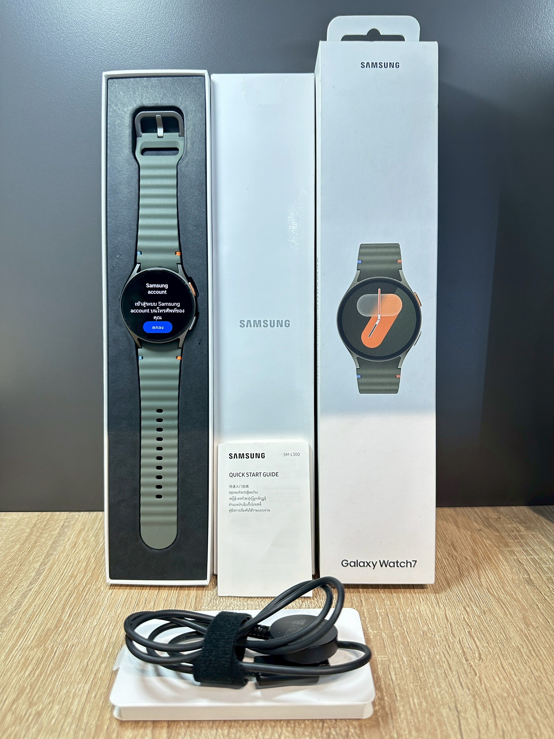 Samsung Galaxy Watch 7 40mm. สี Green