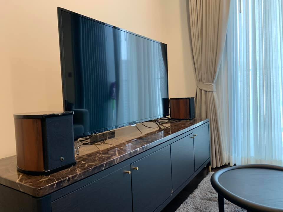 The Line Ratchathewi