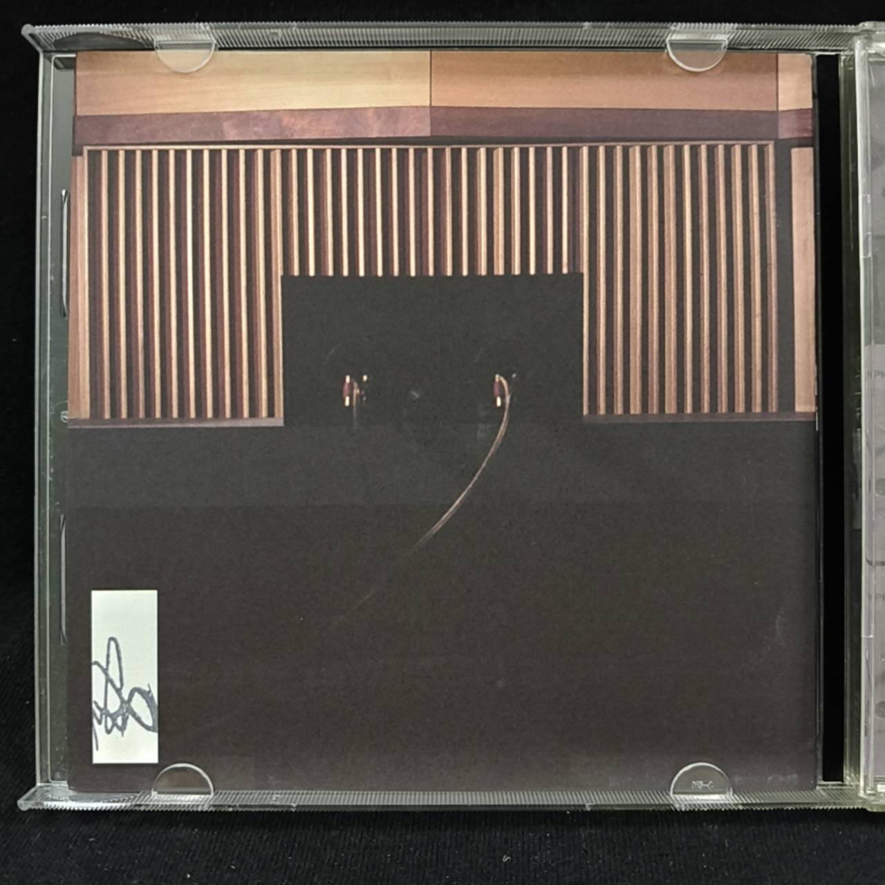 วีนัส – Venus / แผ่นดี