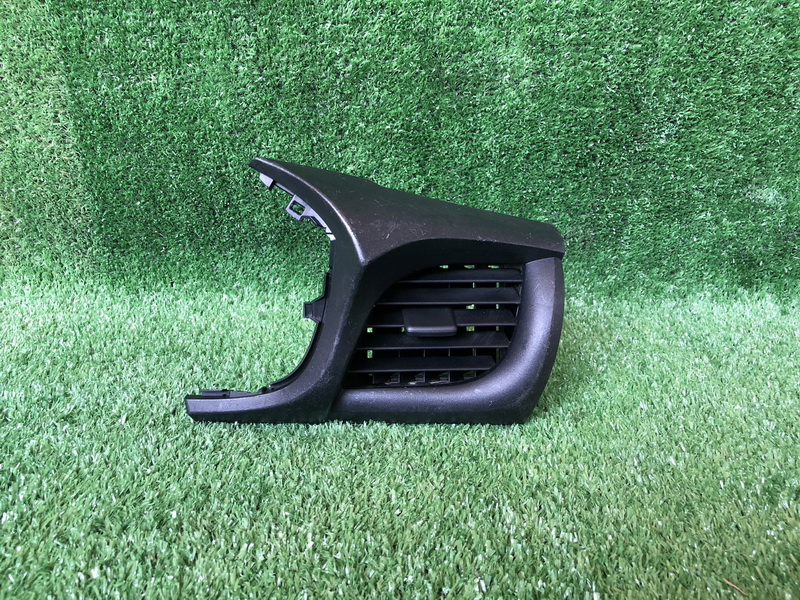 ช่องลมแอร์รถยนต์