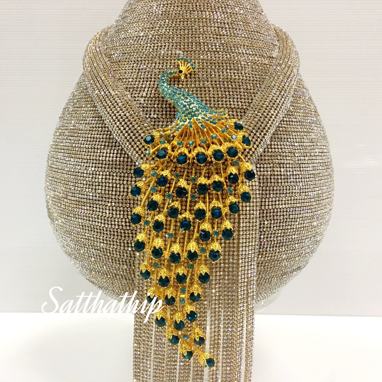 พานพุ่ม - พานพุ่มสักการะ - พานพุ่มเงินทอง - พานพุ่มนพเก้า [8 นิ้ว/ 4,500บาท/คู่]